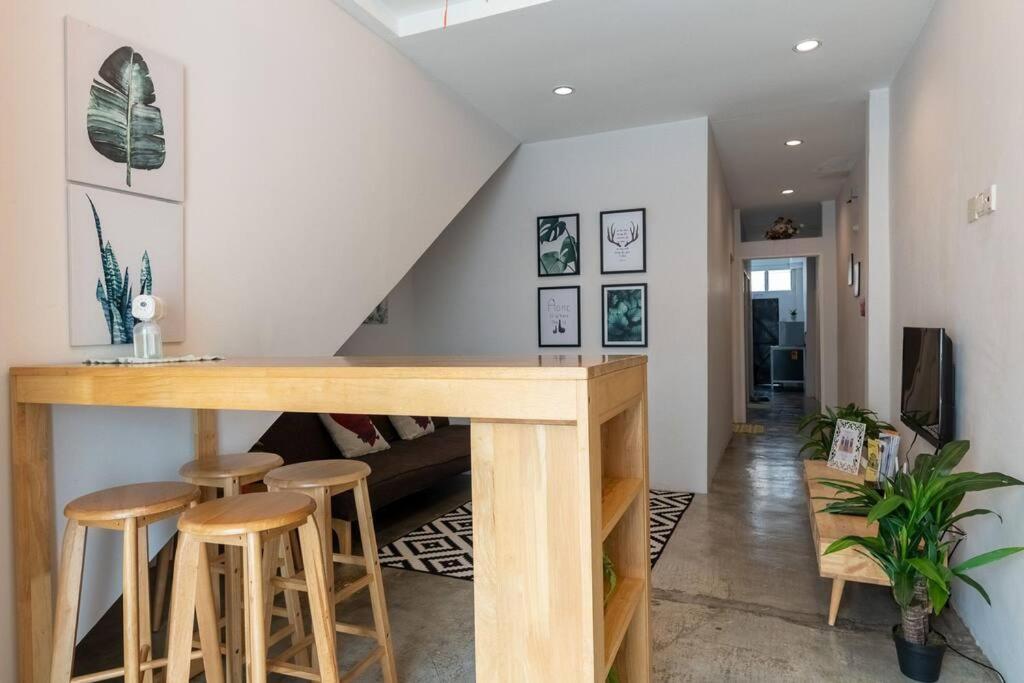 Villa New Granny Cozy House Georgetown 2-6Pax Exterior foto